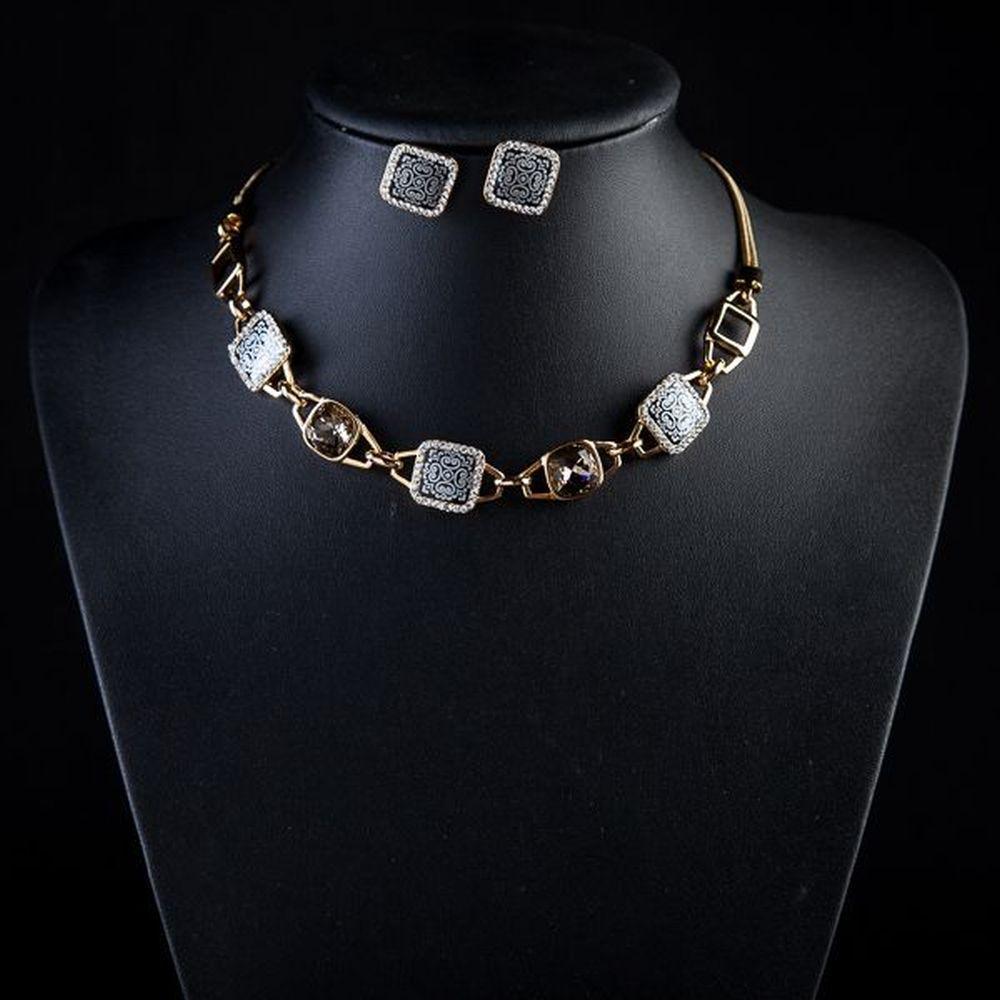 khaista gold plated square crystal stud earrings necklace set mjg0039 image 4