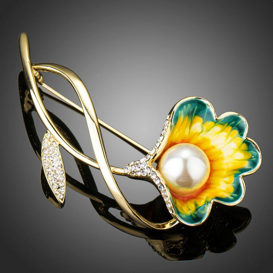KHAISTA gold tree branch pearl flower artistic brooch