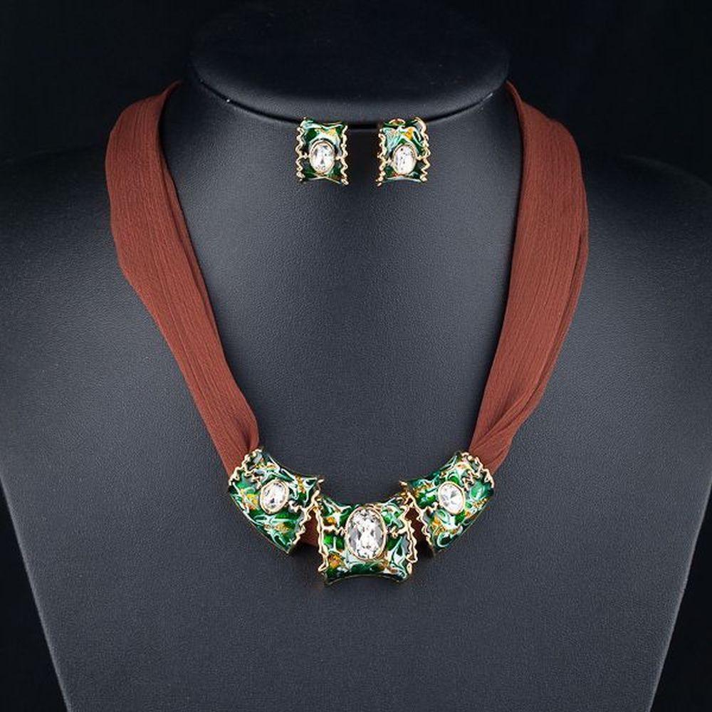 khaista limited edition clip earrings pendant necklace set mjg0005 image 4