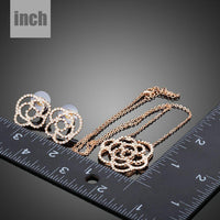 Floral stud pendant detail on Khaista AAA CZ set