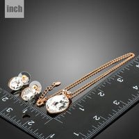 Large waterdrop earring detail by Khaista