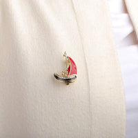 Side view of Khaista sailing boat brooch