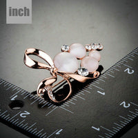 Bow knot design detail on Khaista crystal brooch