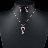 Close-up of Stellux crystals on Khaista rose gold cat set