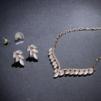 Side angle view of Khaista cat's eye bridal set