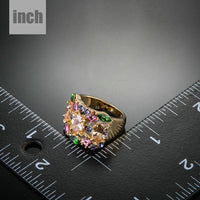 Artistic craftsmanship and structured profiles of the elegant multicolor crystal cocktail ring