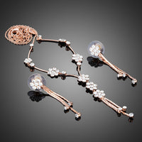 Close-up of crystals on Khaista drop pendant set