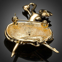 Close-up of crystals on Khaista dancing girl brooch