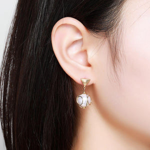 Elegant Pearl Drop Earrings -KFJE0409 - KHAISTA4