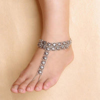 Silver barefoot anklet chain detail showing crystal finish