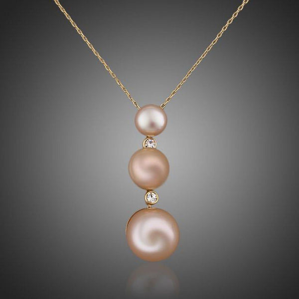 KHAISTA freshwater pearl pendant necklace on white background