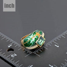 Load image into Gallery viewer, Green Crown Oil Paint Ring - KHAISTA Fashion Jewellery
