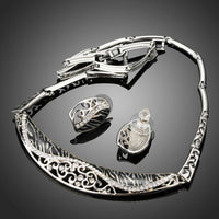 Side angle view of Khaista hollow floral set