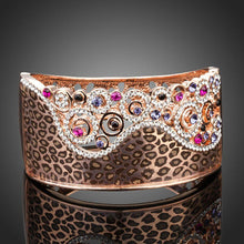 Load image into Gallery viewer, Jaguar Print Crown Bangle - KHAISTA Fashion Jewellery
