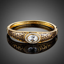 Load image into Gallery viewer, Leopard Crystal Bangle -KBQ0065 - KHAISTA Fashion Jewelry
