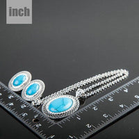 Ellipse pendant detail on Khaista turquoise set