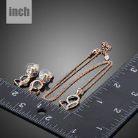 Heart pendant detail on KHAISTA rose gold Stellux set