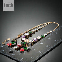 Marquise cut necklace detail view by Khaista