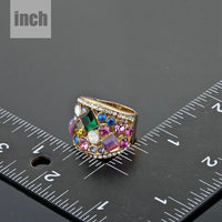 Artistic craftsmanship and structured profiles of the elegant multicolor crystal cluster ring