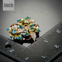 Oil paint flower detail on Khaista brooch