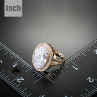 Artistic craftsmanship and structured profiles of the elegant oval cubic zirconia engagement ring