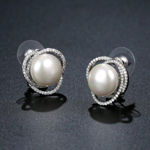 Pearl Flower Stud Earrings -KPE0360 - KHAISTA Fashion Jewellery