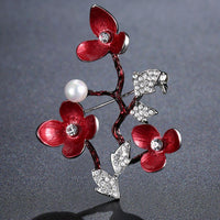 Blossom detail on Khaista pearl vintage brooch