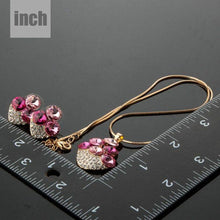 Load image into Gallery viewer, Pink Leaf Clover Litchi Stellux Austrian Crystal Earrings and Necklace Set - KHAISTA Fashion Jewellery
