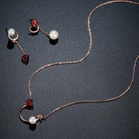 Heart pendant detail on Khaista red zirconia set