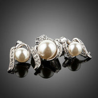 Close-up of round pearls on Khaista stud set