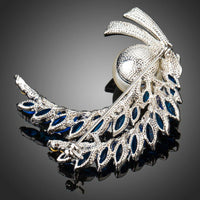Leaf design detail on Khaista blue rhinestone brooch