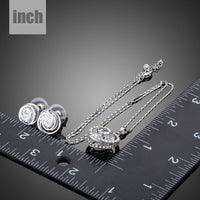 Spiral snail detail on Khaista crystal set