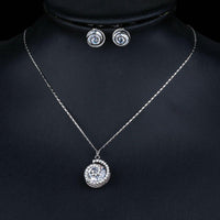 Side angle view of Khaista snail crystal set