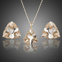 Khaista triangle floral Stellux stud earrings pendant set