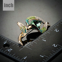 Three leaf flower design detail on Khaista crystal brooch