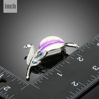 Leaf design detail on Khaista violet brooch