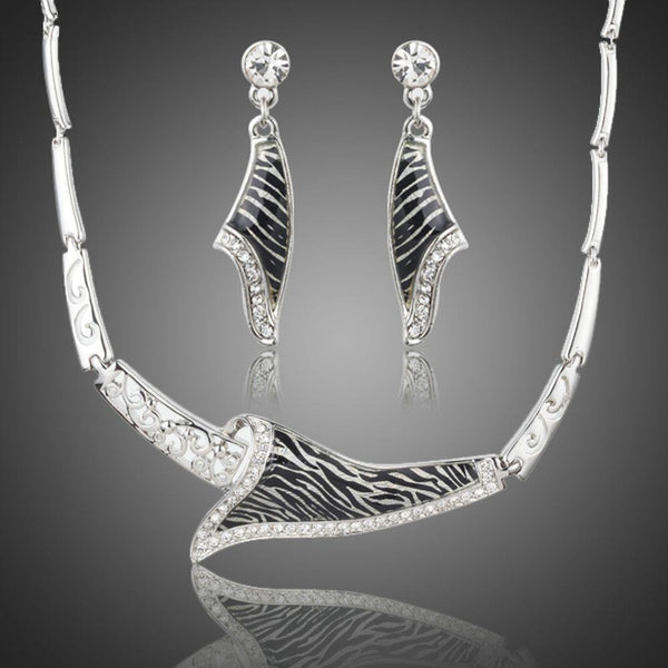 Khaista zebra print Stellux drop earrings pendant set